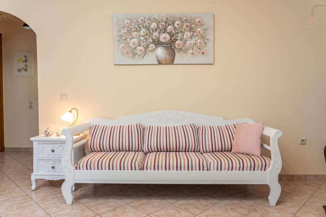 Artemis Superb 2 Bedroom Apartment 700 M Away From The Beach Minia Extérieur photo